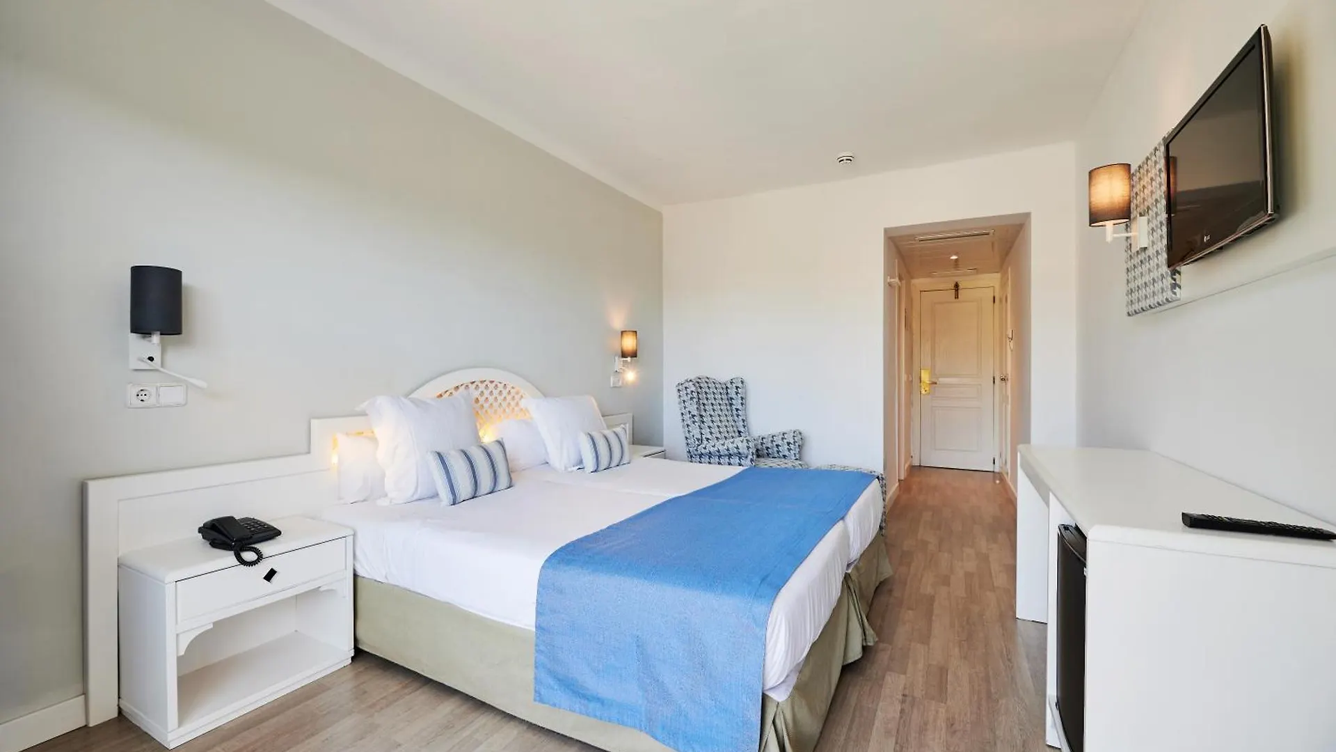 ****  Roc Oberoy - Adults Only Hotell Peguera Spanien
