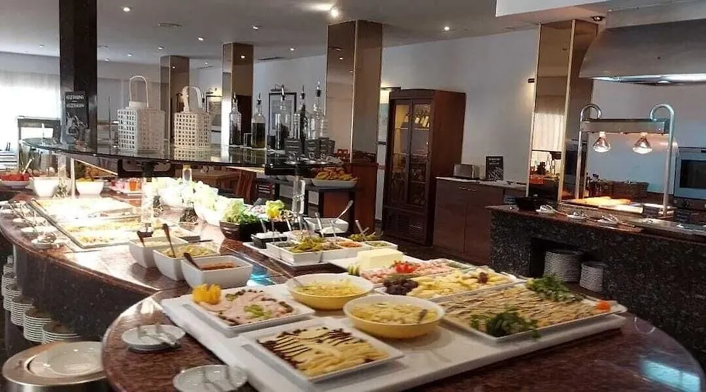 فندق Roc Oberoy - Adults Only باغيرا 4*,  إسبانيا